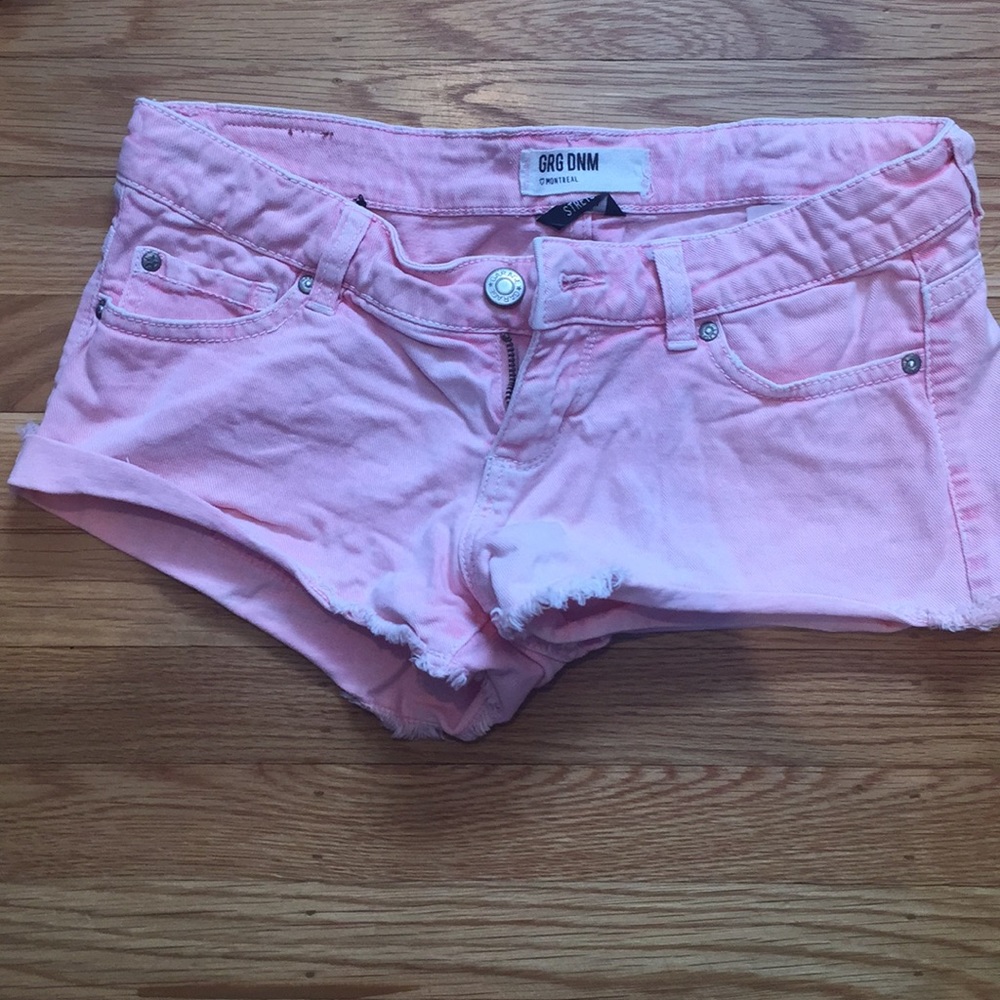 Peach color Cute jean shorts!!! Size 1
